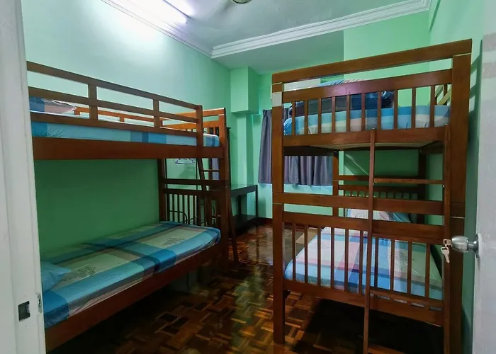 3 Rooms 2 Parking 10Pax Psr Comfy Sofa&Bed Near Mrt Eateries Mcd