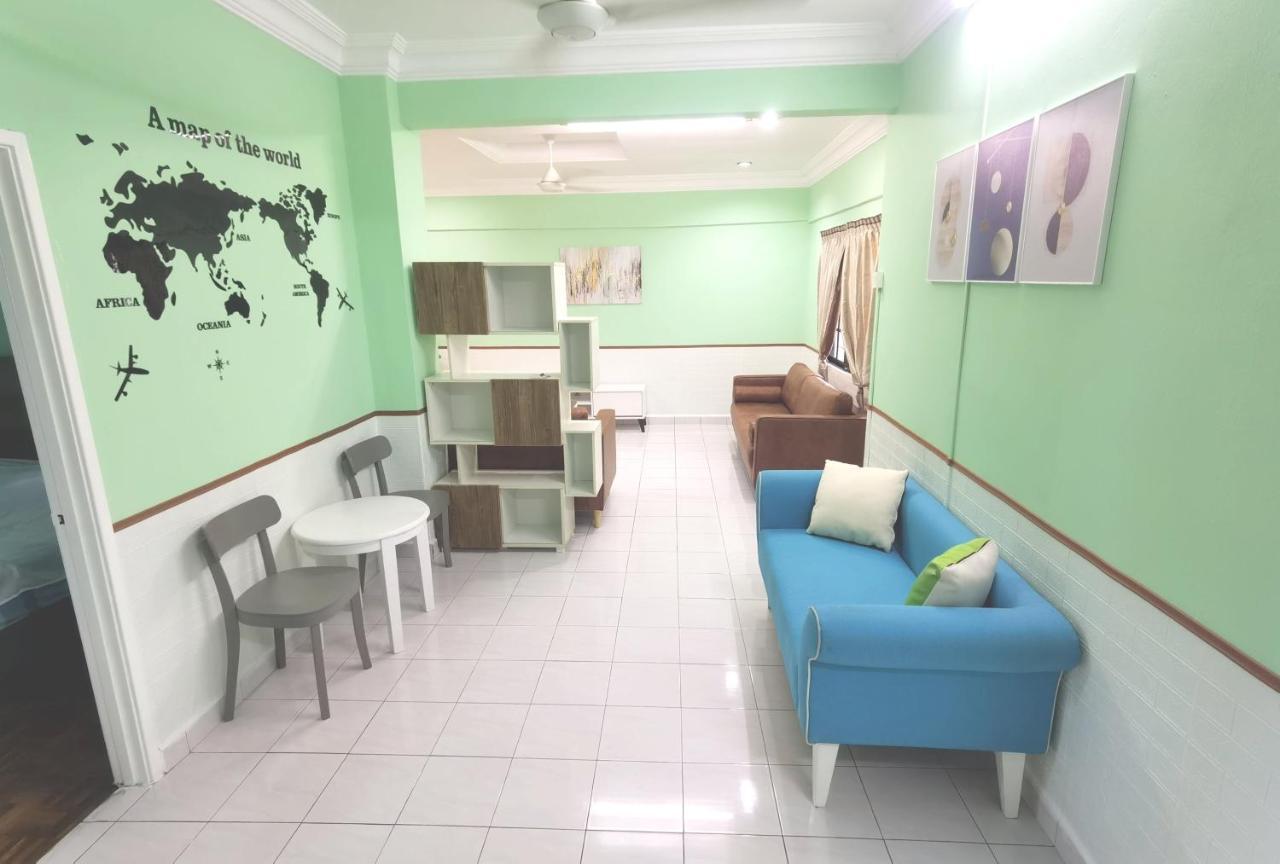 Apartment 3 2 Parking 10pax Psr Comfy Sofa&bed Near Mrt Eateries Mcd