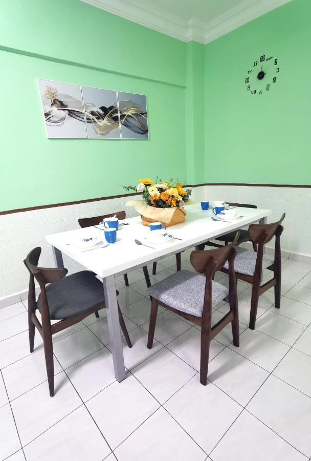 Apartment 3 2 Parking 10pax Psr Comfy Sofa&bed Near Mrt Eateries Mcd *